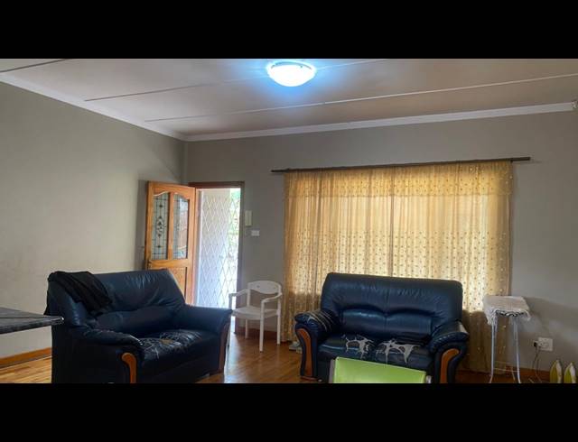 3 BEDROOM HOUSE TO LET IN UMBILO